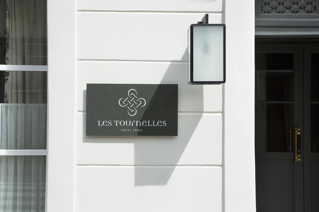 Les Tournelles Hotel Paris Exterior photo